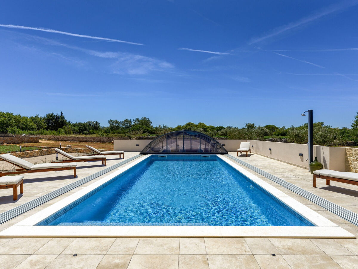 Villa Andamalu avec piscine chauffée à Nin - Photo 2