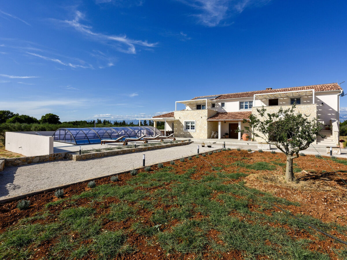 Villa Andamalu avec piscine chauffée à Nin - Photo 33
