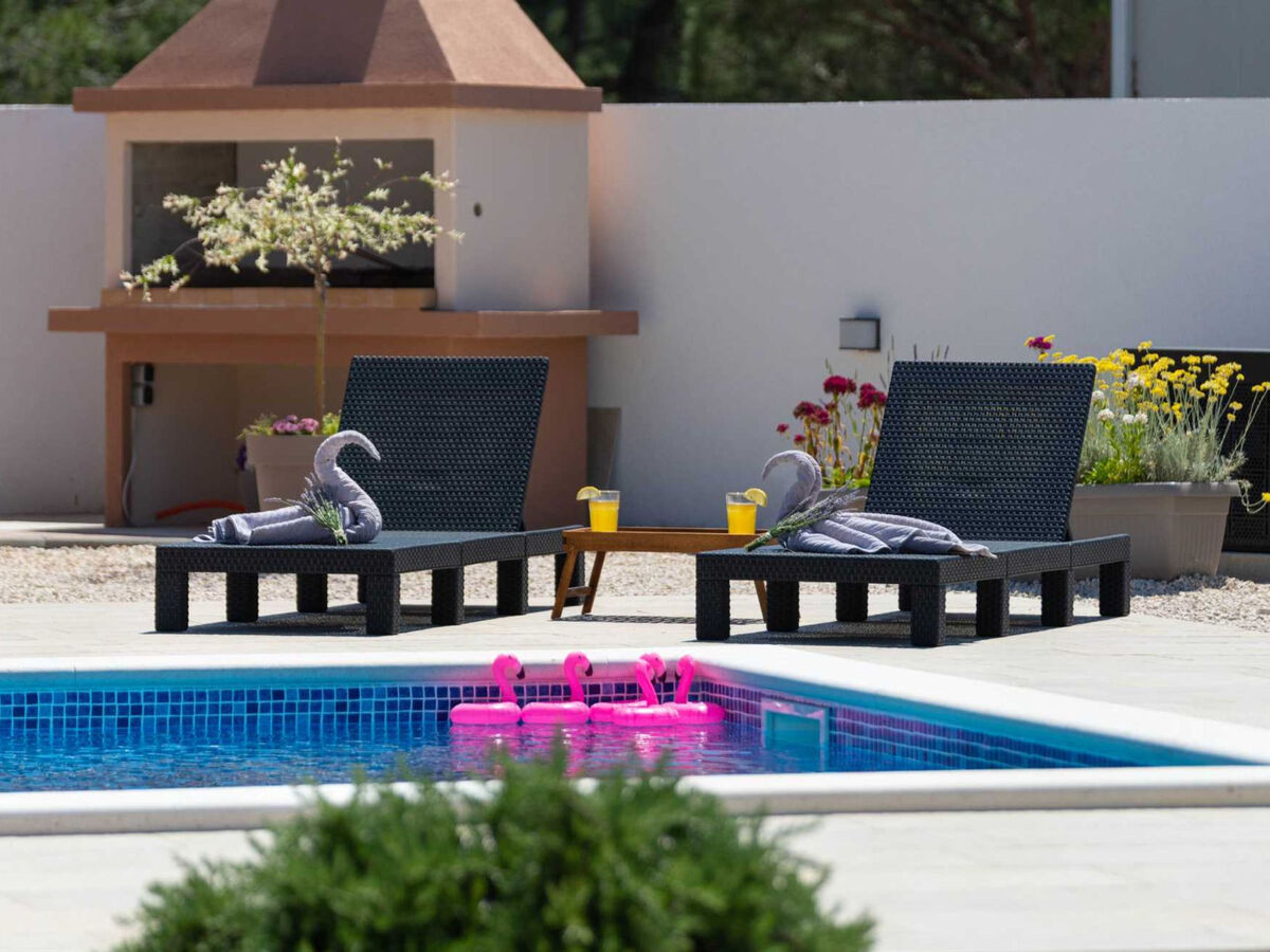 Villa First Hill avec piscine chauffée à Nin - Photo 8