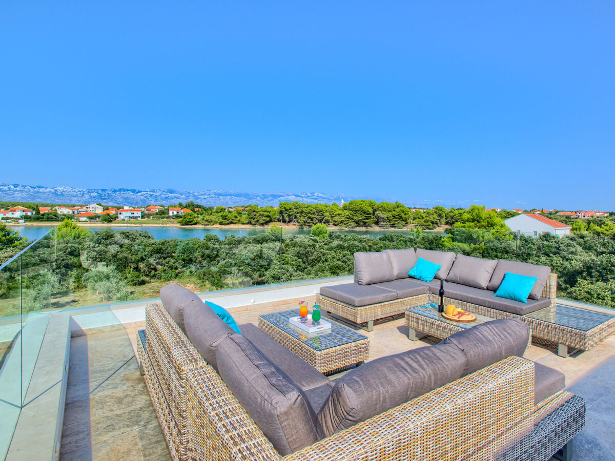 Villa Tamaria avec piscine chauffée à Nin - Photo 29
