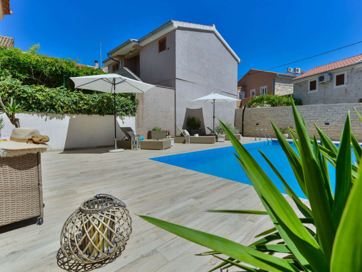 Maison Gatsby 3 chambres, 40 m de la plage à Petrčane - Photo 7