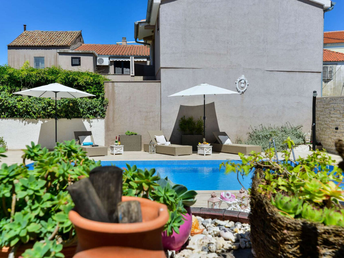 Maison Gatsby 3 chambres, 40 m de la plage à Petrčane - Photo 9