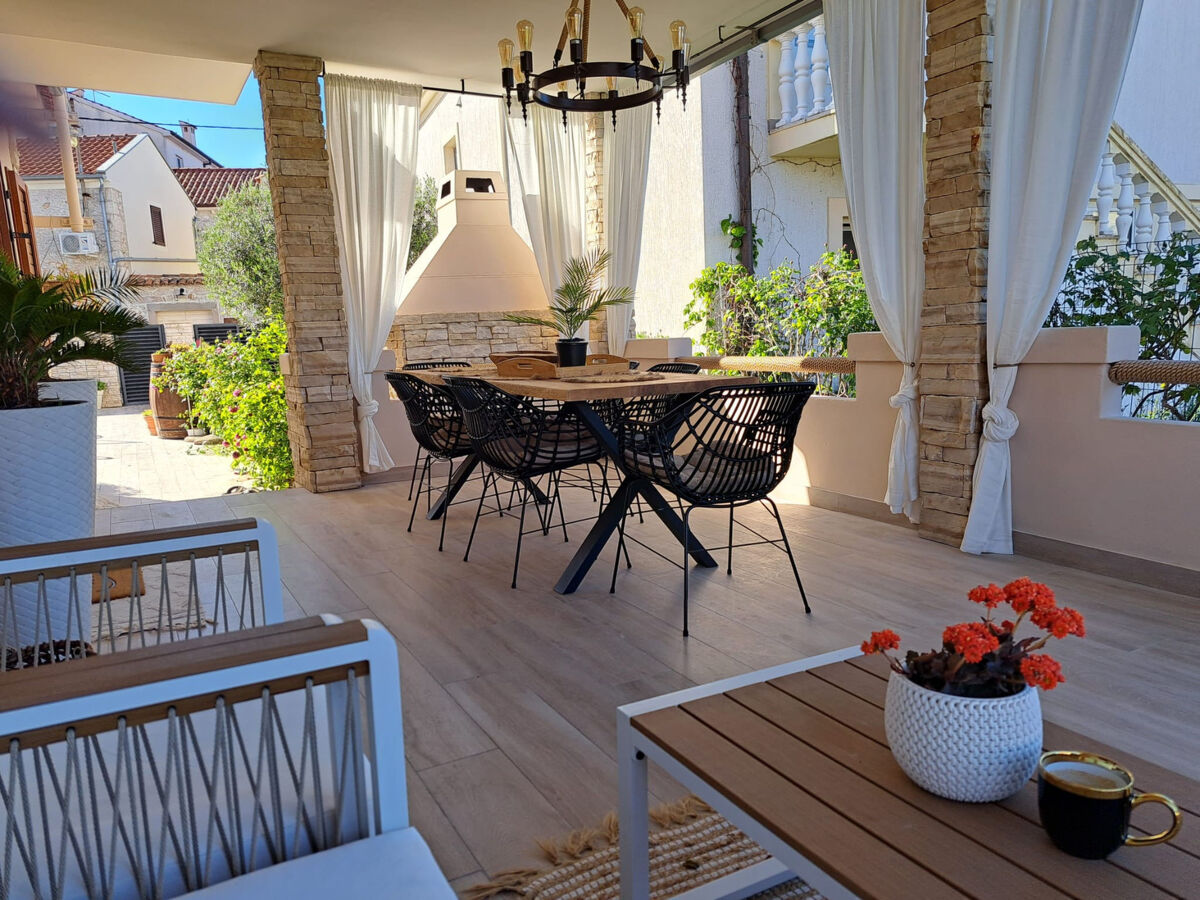 Maison Gatsby 3 chambres, 40 m de la plage à Petrčane - Photo 19