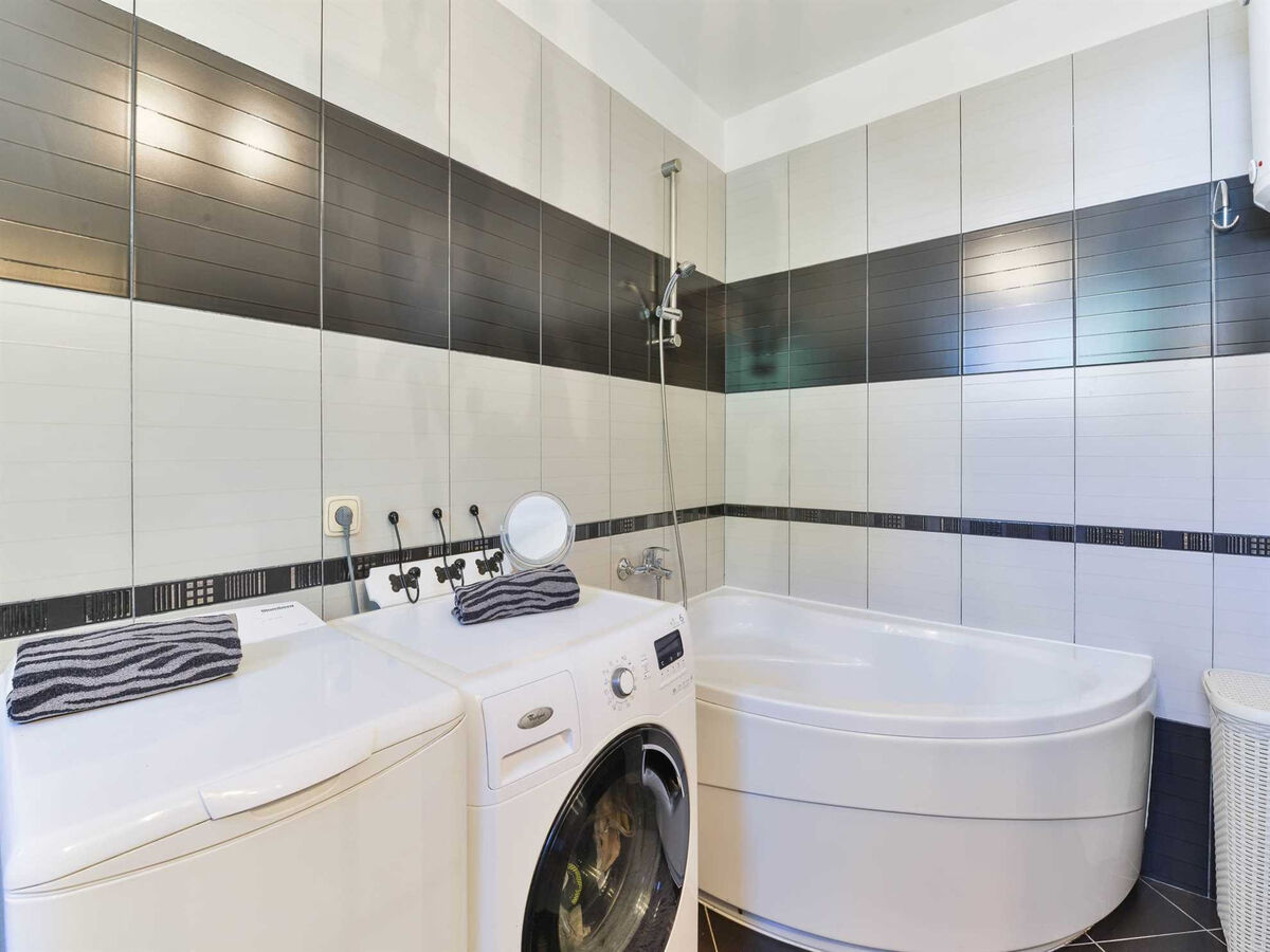 Maison Gatsby 3 chambres, 40 m de la plage à Petrčane - Photo 40