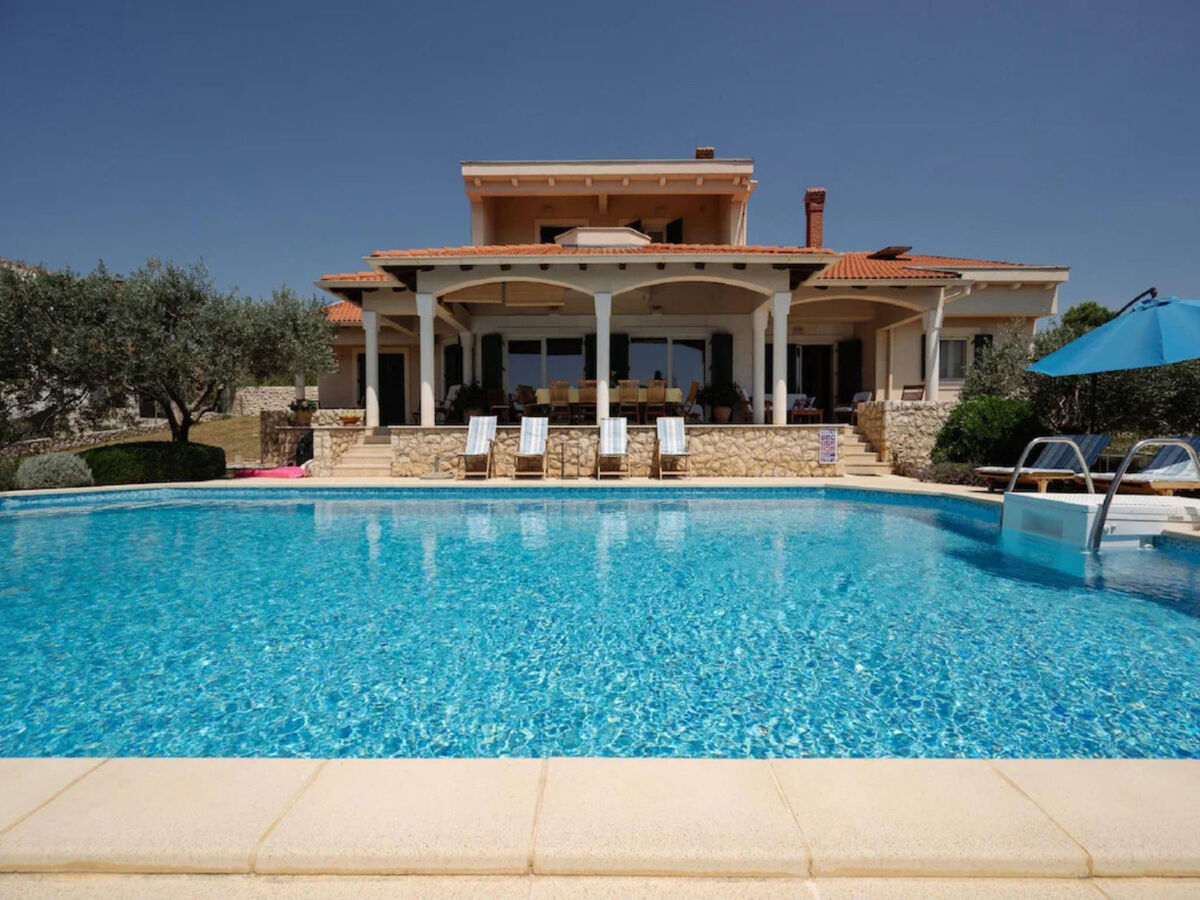 Villa Clara - 6 chambres, piscine privée à Petrčane - Photo 2