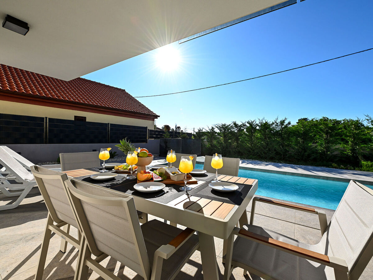 Villa Nostro Porto avec piscine chauffée à Kožino - Photo 8