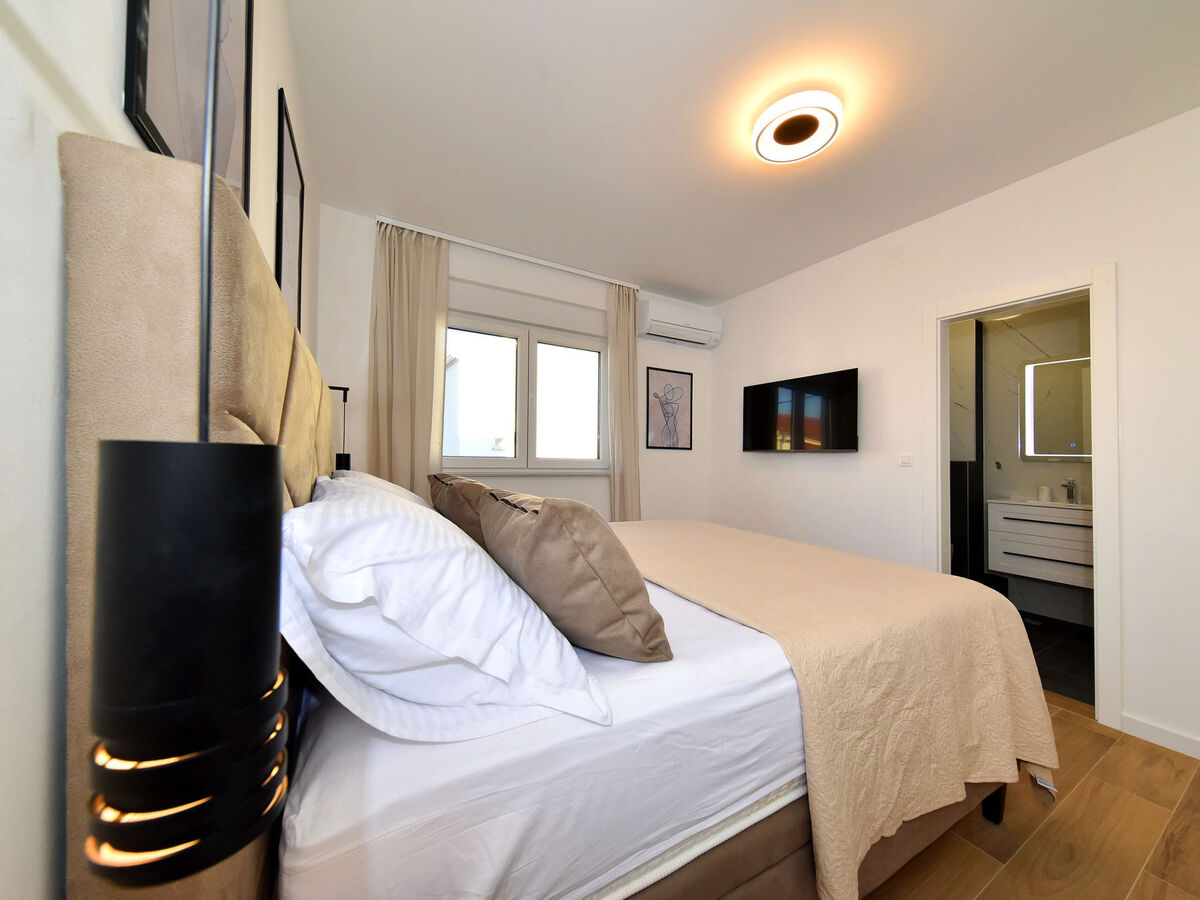 Villa Nostro Porto avec piscine chauffée à Kožino - Photo 25