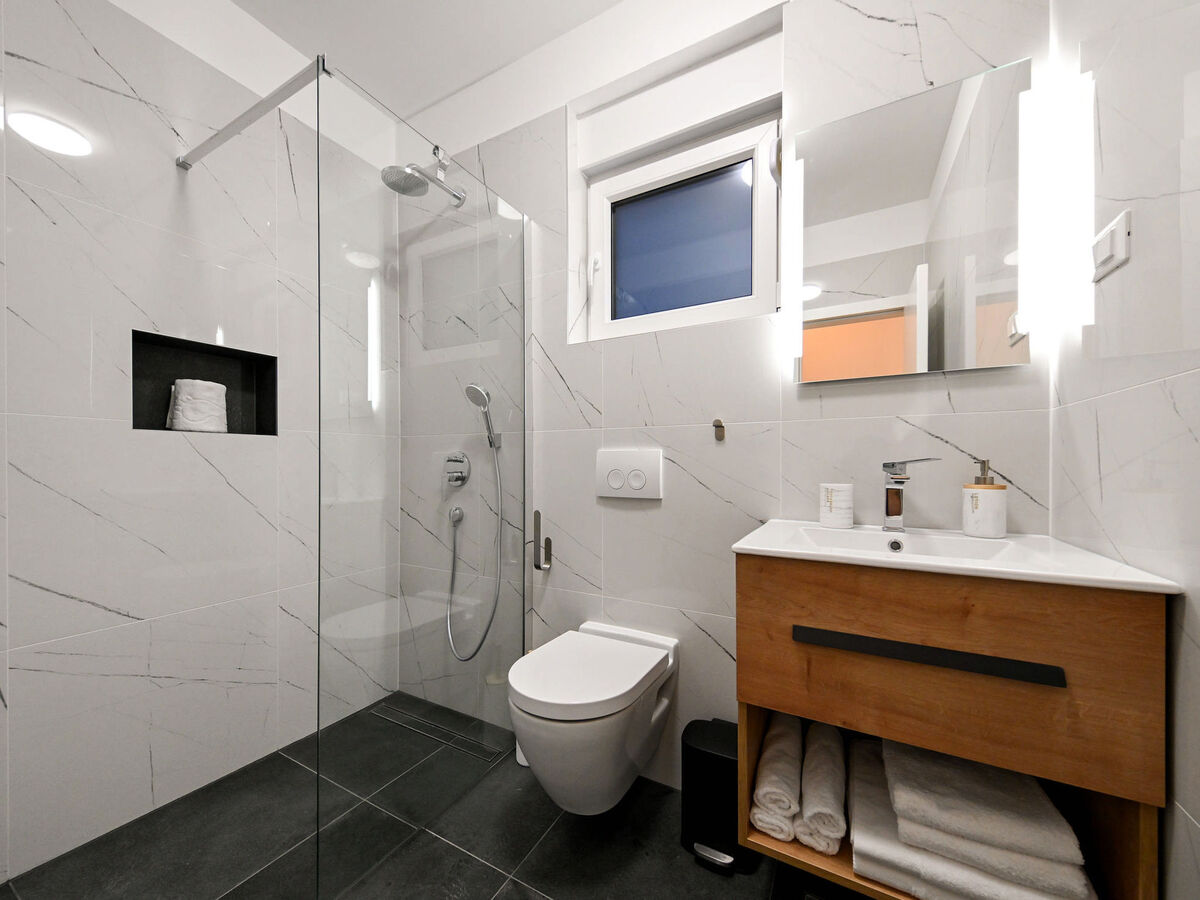 Villa Nostro Porto avec piscine chauffée à Kožino - Photo 34