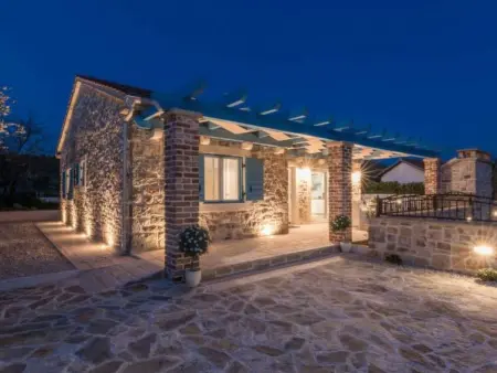 Stone Villa Gelosia Rustica with heated pool, Maison 6 personnes à Zadar Bibinje - Photo 13