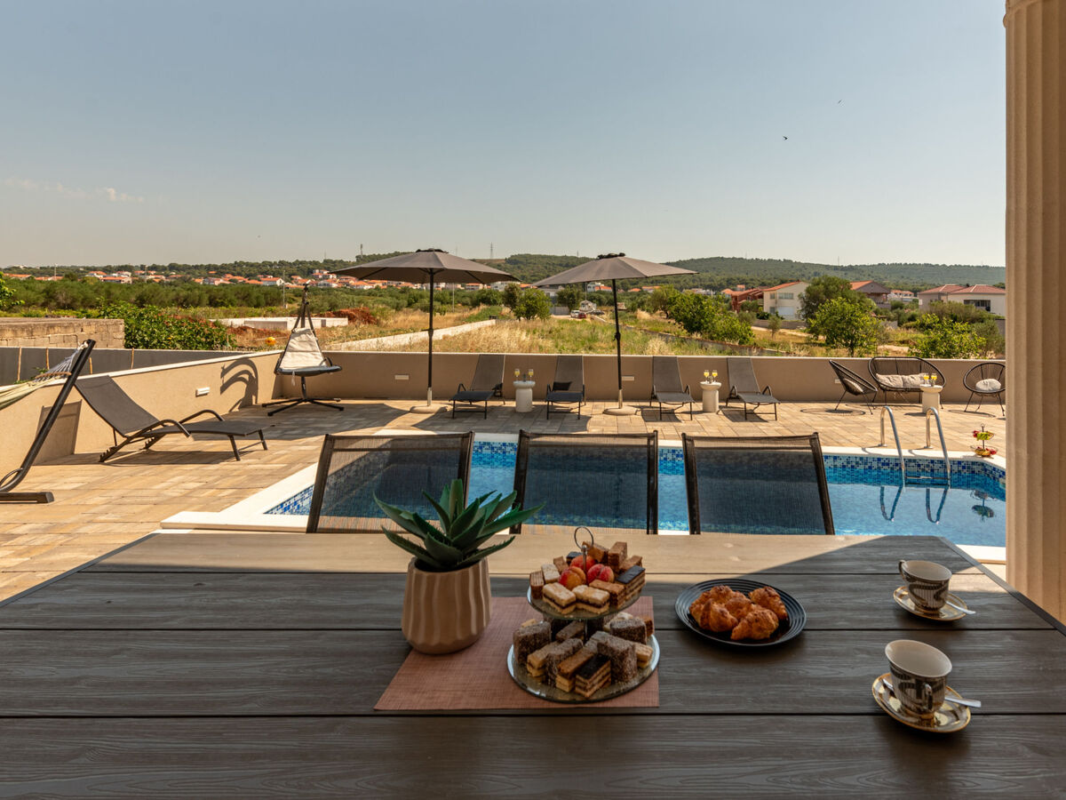 Maison Solea avec piscine privée pour 14 à Bibinje - Photo 31