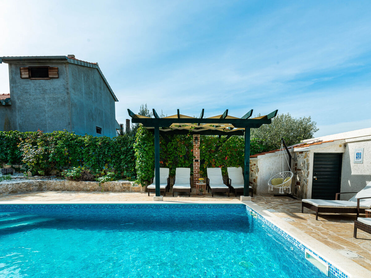 Stone Villa Mia avec piscine privée à Debeljak - Photo 5