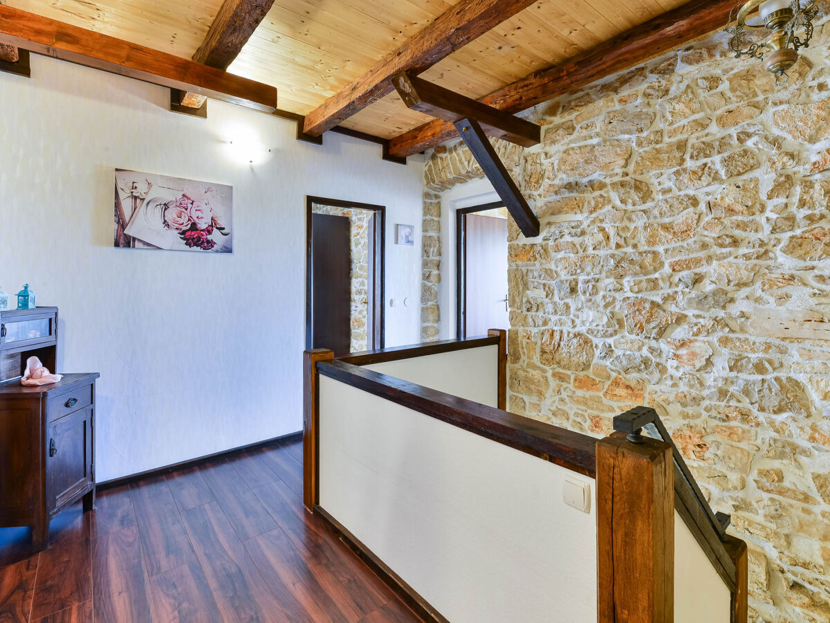 Stone Villa Mia avec piscine privée à Debeljak - Photo 22
