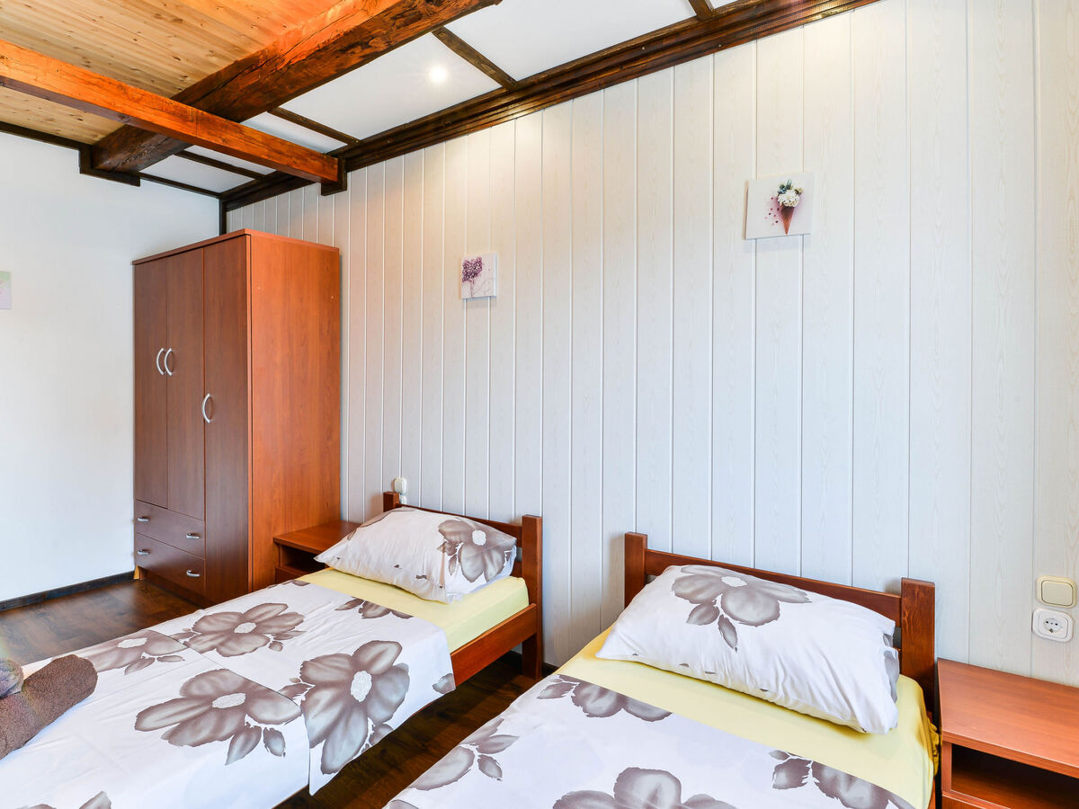 Stone Villa Mia avec piscine privée à Debeljak - Photo 28