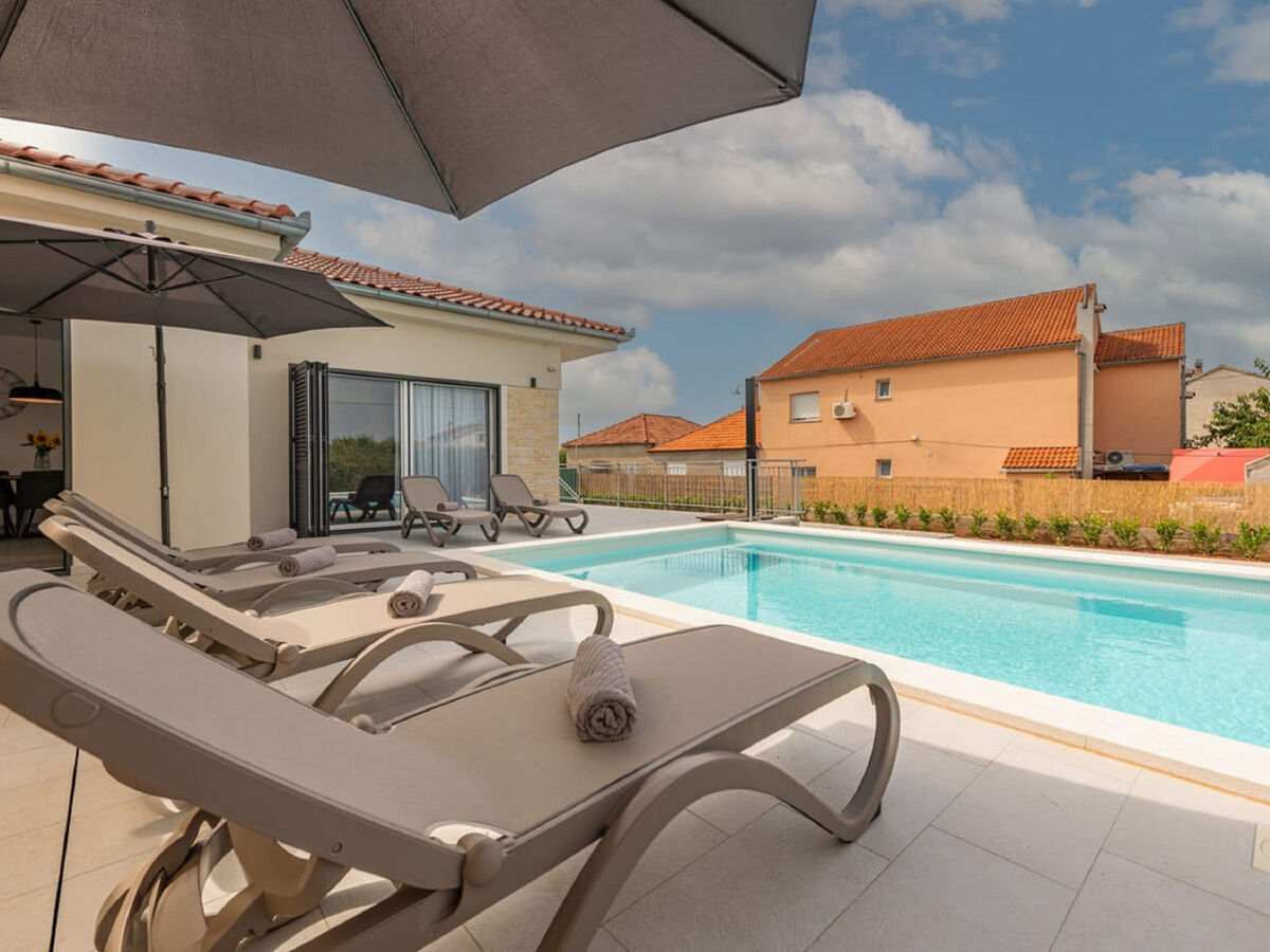 Villa Paloma à Debeljak – Maison 3 chambres avec piscine chauffée - Photo 6