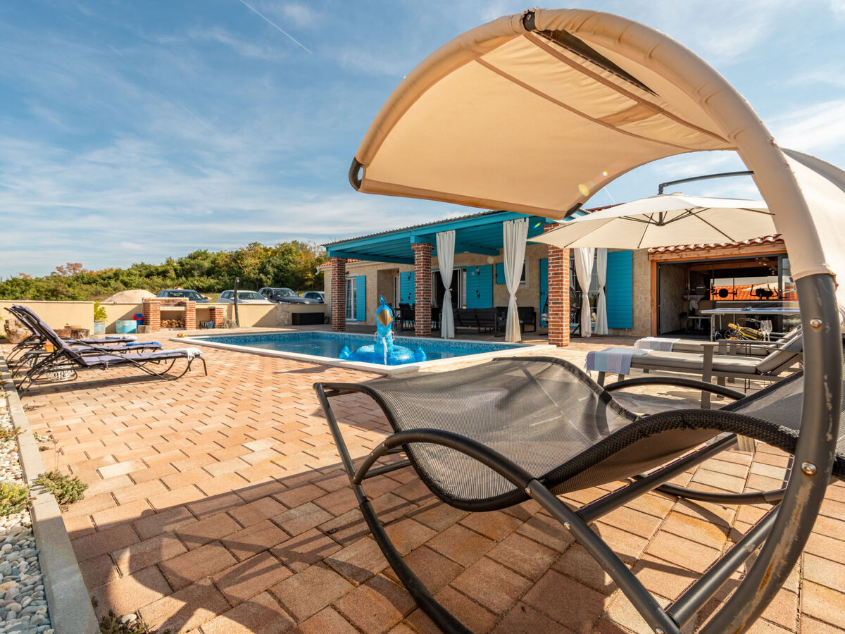 Villa Jurenda avec piscine chauffée à Debeljak - Photo 6