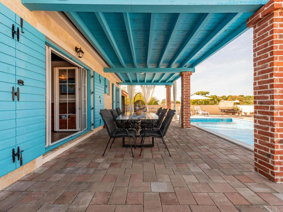 Villa Jurenda avec piscine chauffée à Debeljak - Photo 12