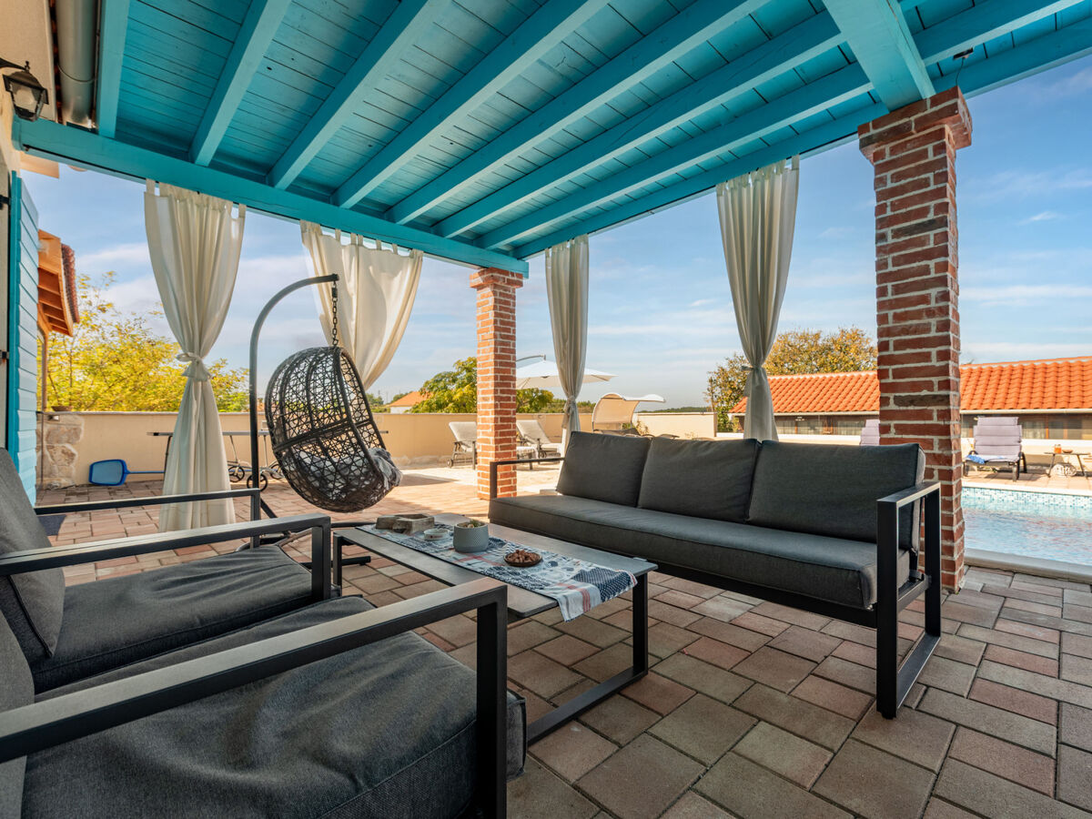 Villa Jurenda avec piscine chauffée à Debeljak - Photo 20