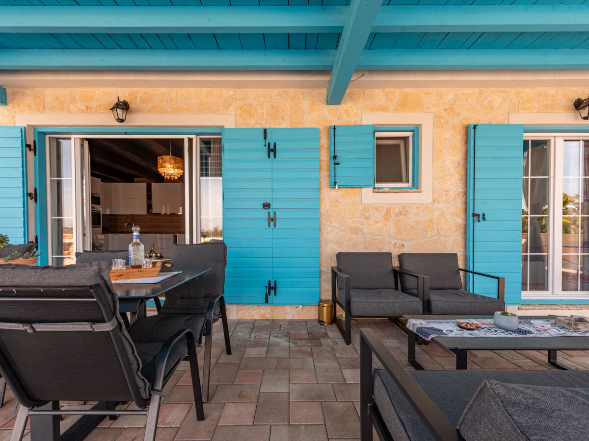 Villa Jurenda avec piscine chauffée à Debeljak - Photo 22