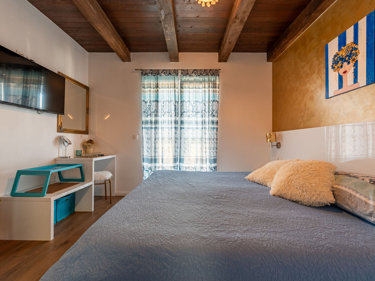 Villa Jurenda avec piscine chauffée à Debeljak - Photo 35