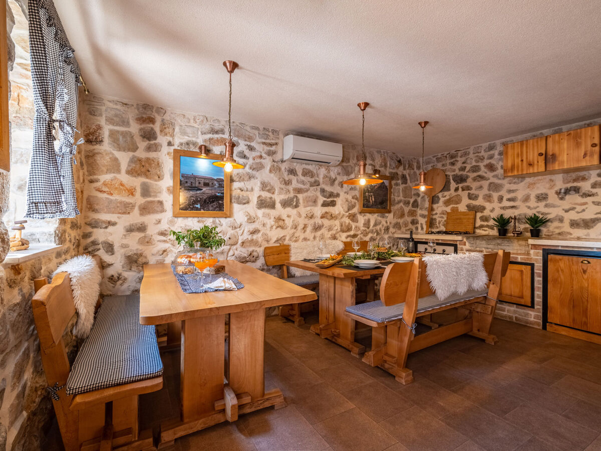 Villa Miandri, 10 pers., piscine chauffée à Debeljak - Photo 10