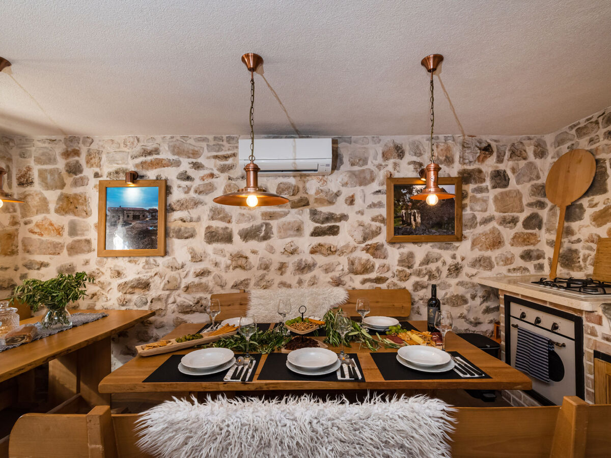 Villa Miandri, 10 pers., piscine chauffée à Debeljak - Photo 13