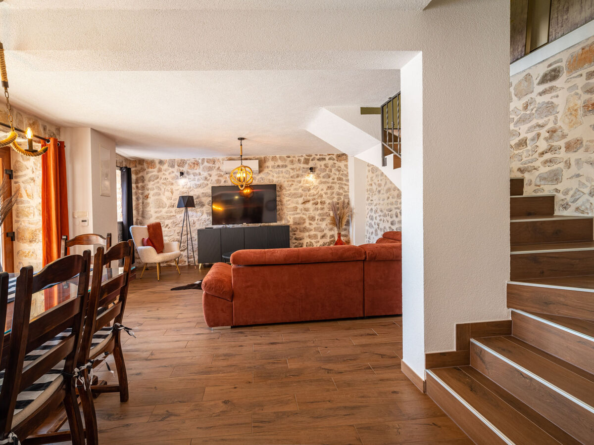 Villa Miandri, 10 pers., piscine chauffée à Debeljak - Photo 26