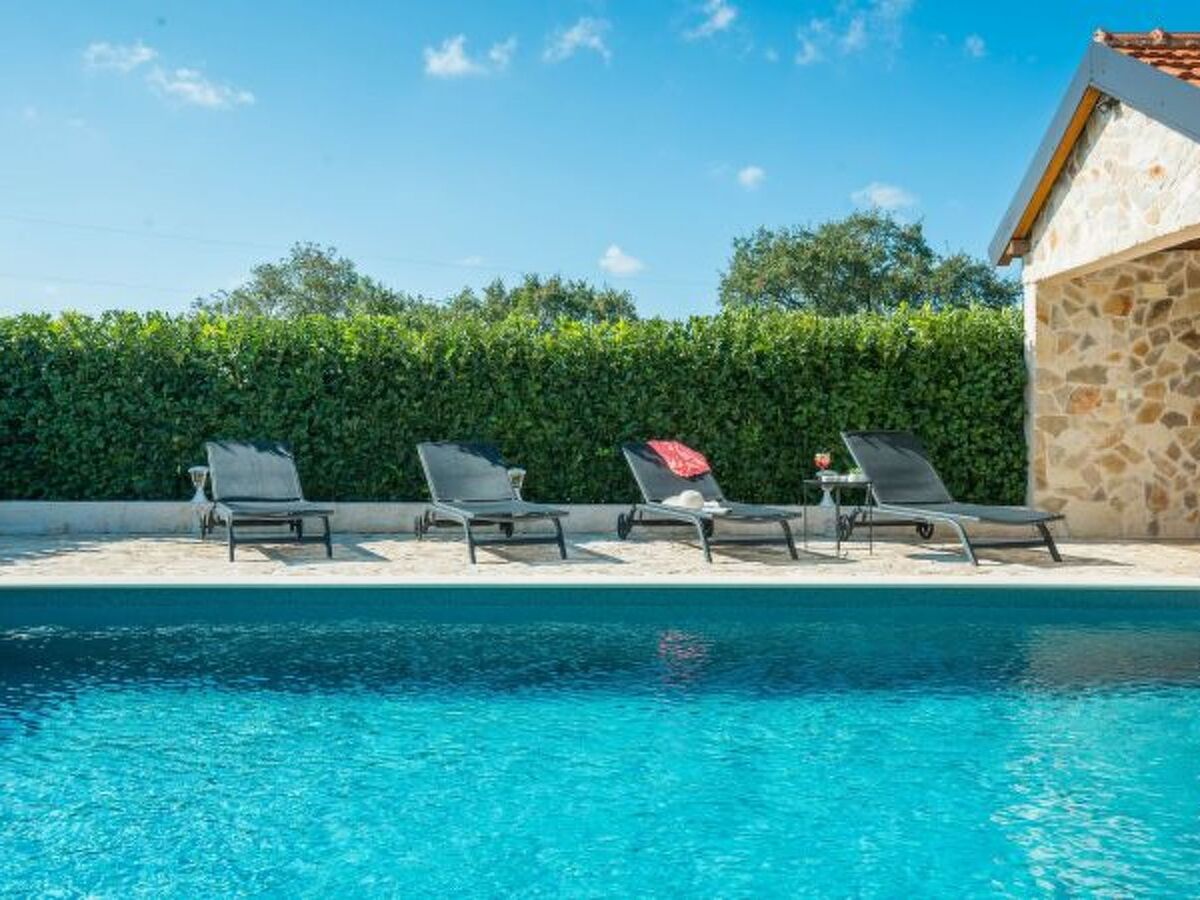 Maison Antonia avec piscine privée à Zemunik - Photo 16