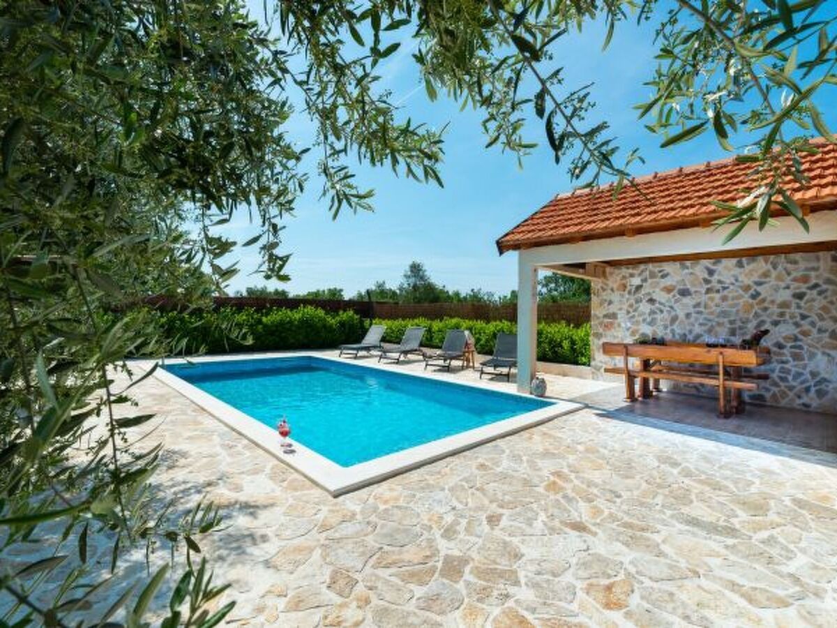 Maison Antonia avec piscine privée à Zemunik - Photo 17