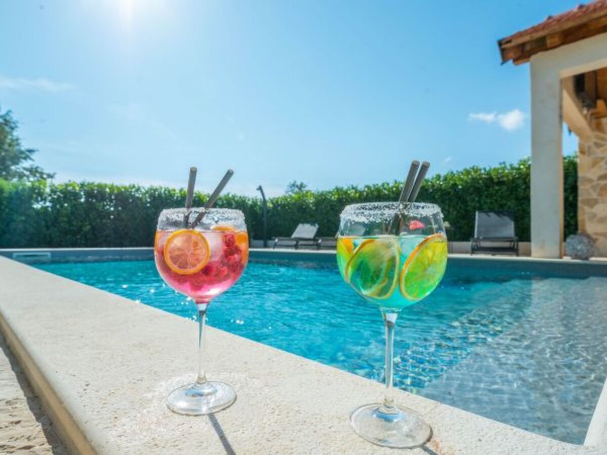 Maison Antonia avec piscine privée à Zemunik - Photo 19
