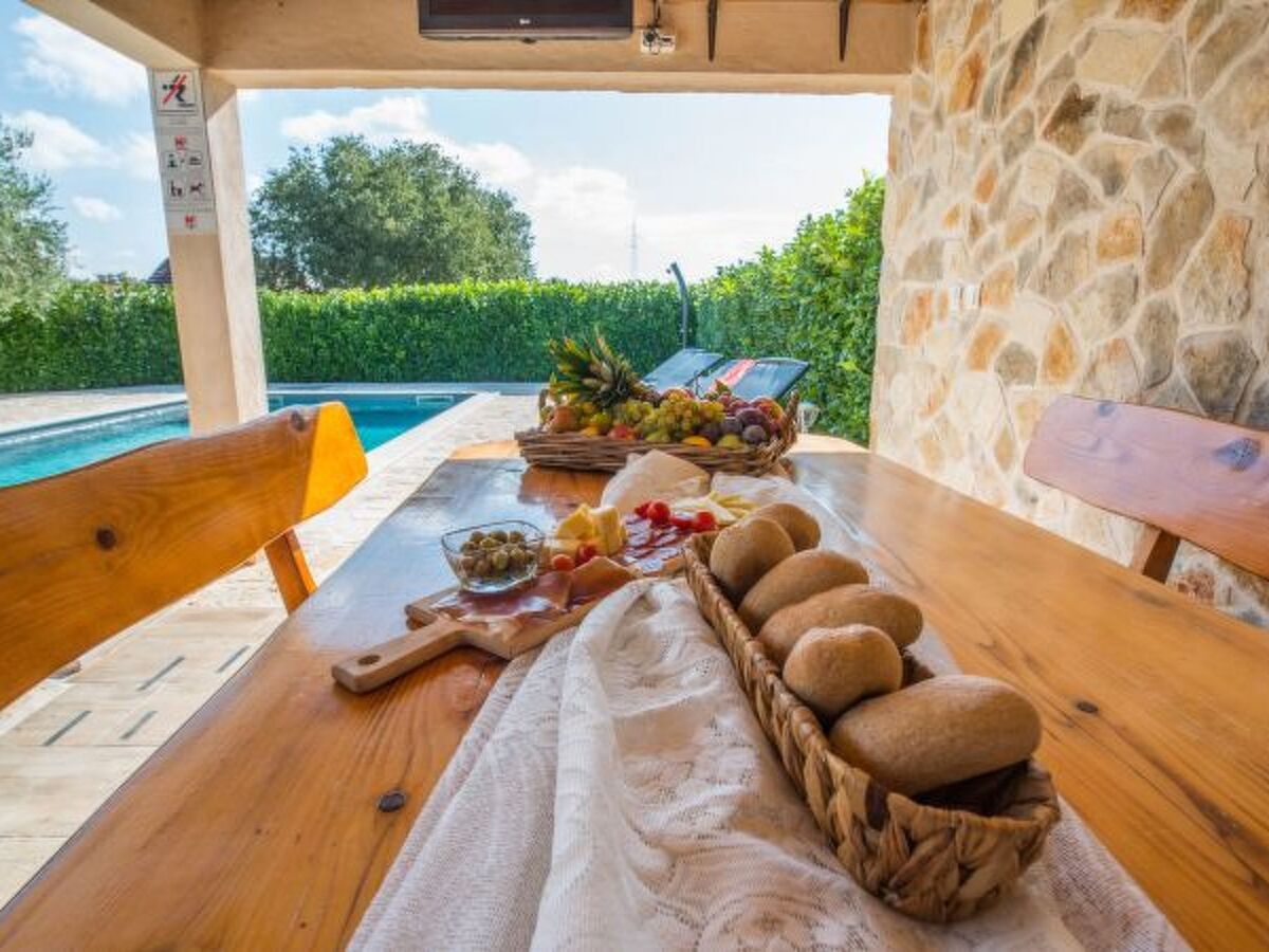 Maison Antonia avec piscine privée à Zemunik - Photo 23