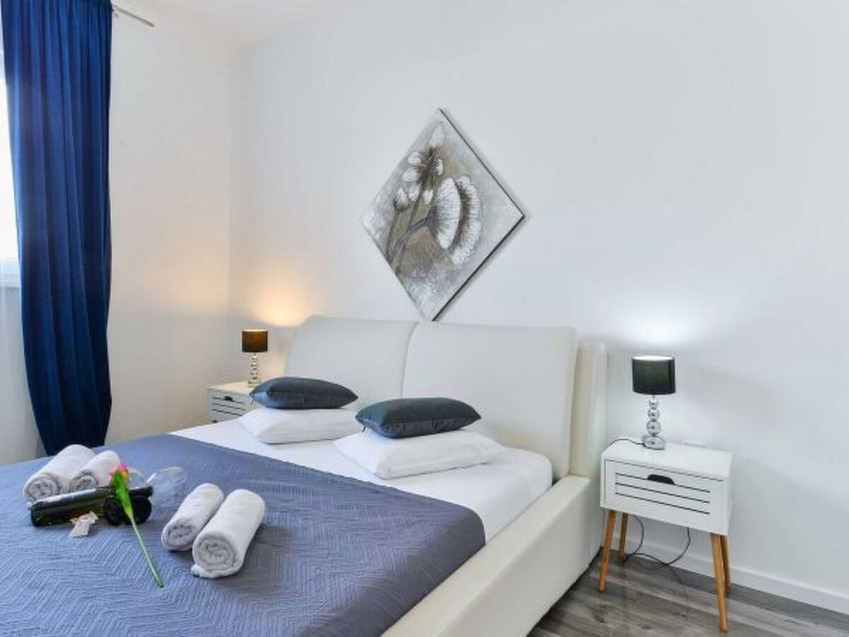 Maison 4 chambres avec piscine privée à Donje Rastane - Photo 12