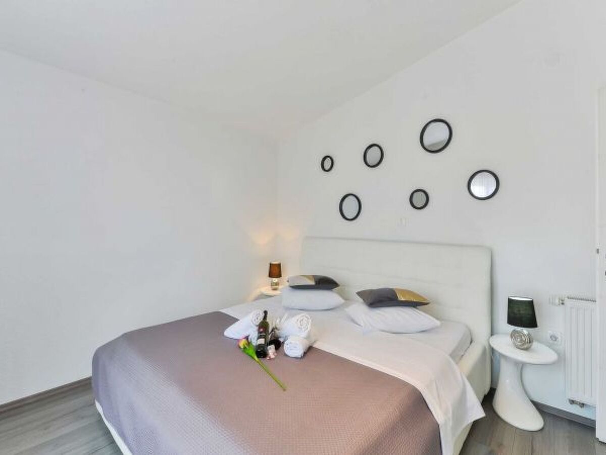Maison 4 chambres avec piscine privée à Donje Rastane - Photo 20