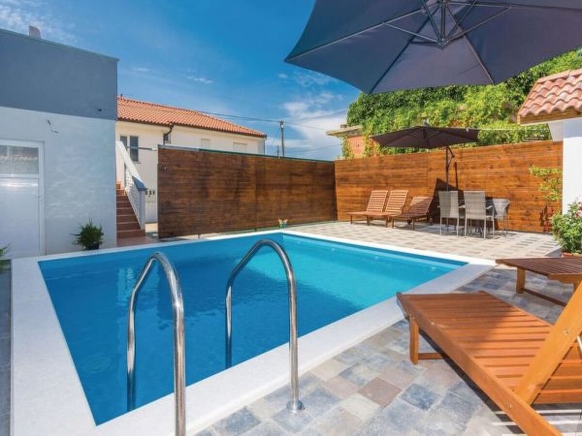 Maison 4 chambres avec piscine privée à Donje Rastane - Photo 29