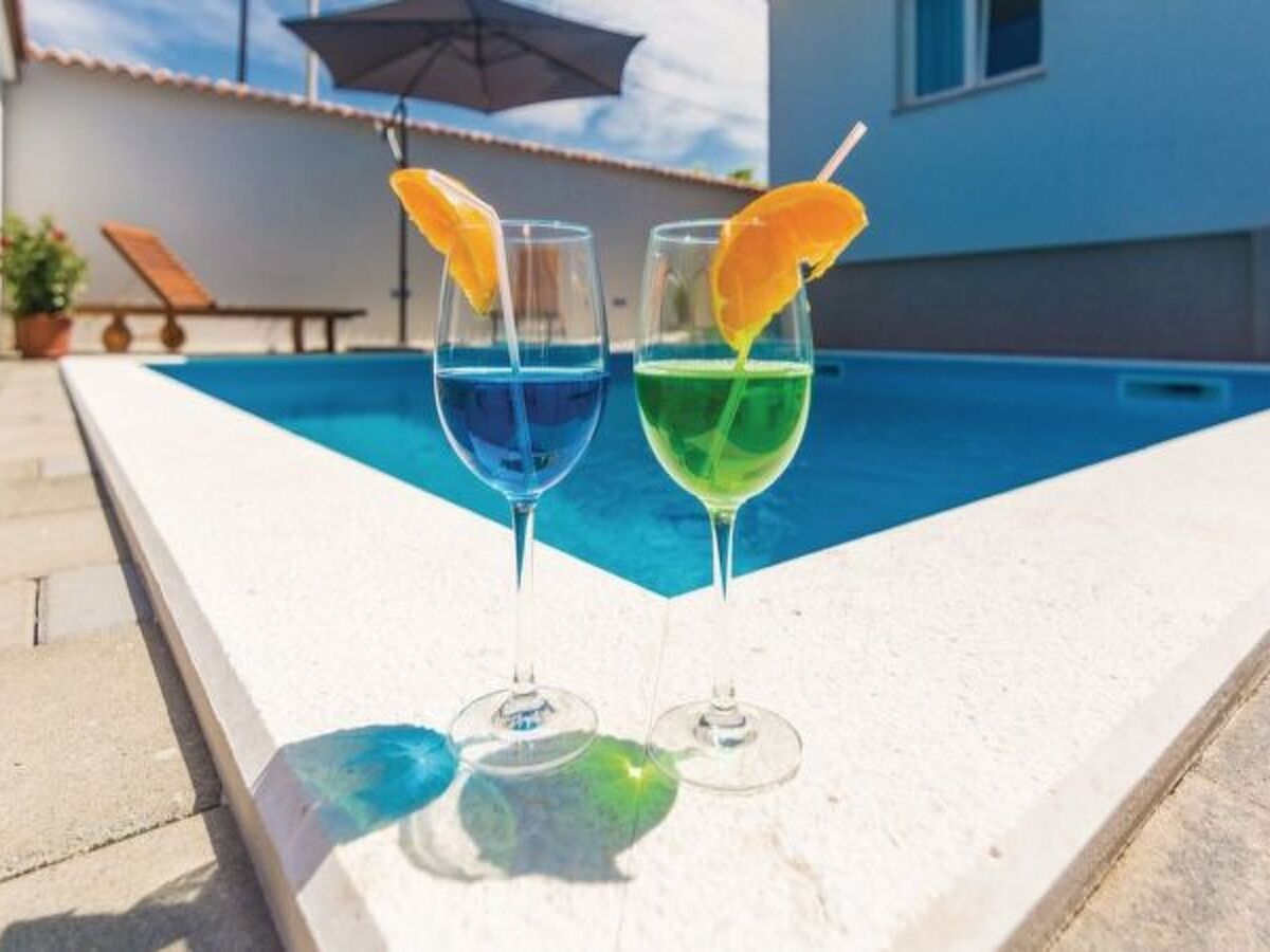 Maison 4 chambres avec piscine privée à Donje Rastane - Photo 31