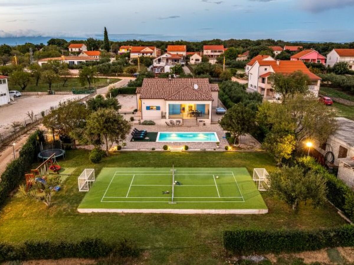 Casa Kamber avec piscine privée à Polača - Photo 32