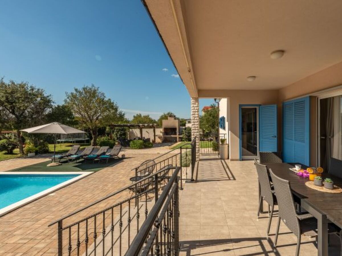 Casa Kamber avec piscine privée à Polača - Photo 79