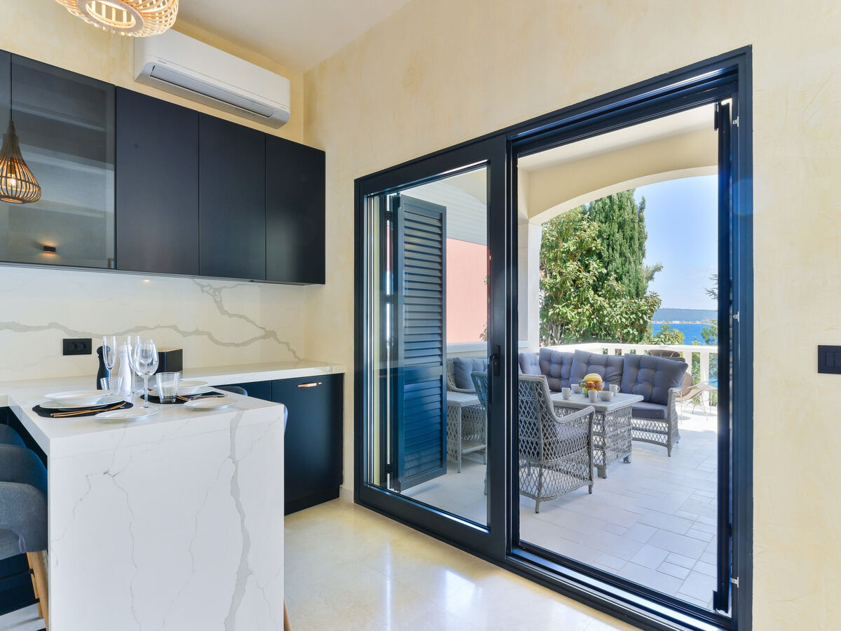 Villa Mediterranea en front de plage à Kukljica, 4 chambres - Photo 10