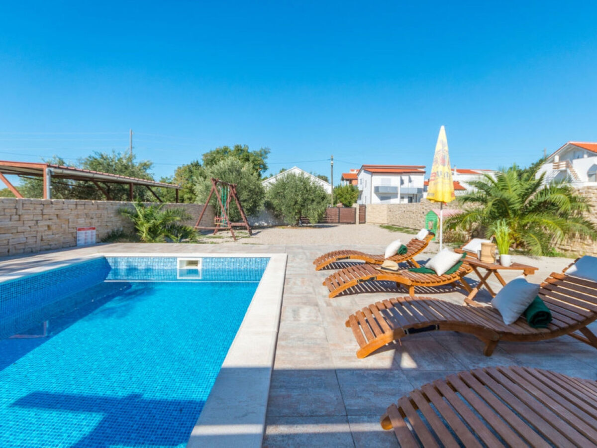 Maison Ema avec piscine privée à Biograd - Photo 6