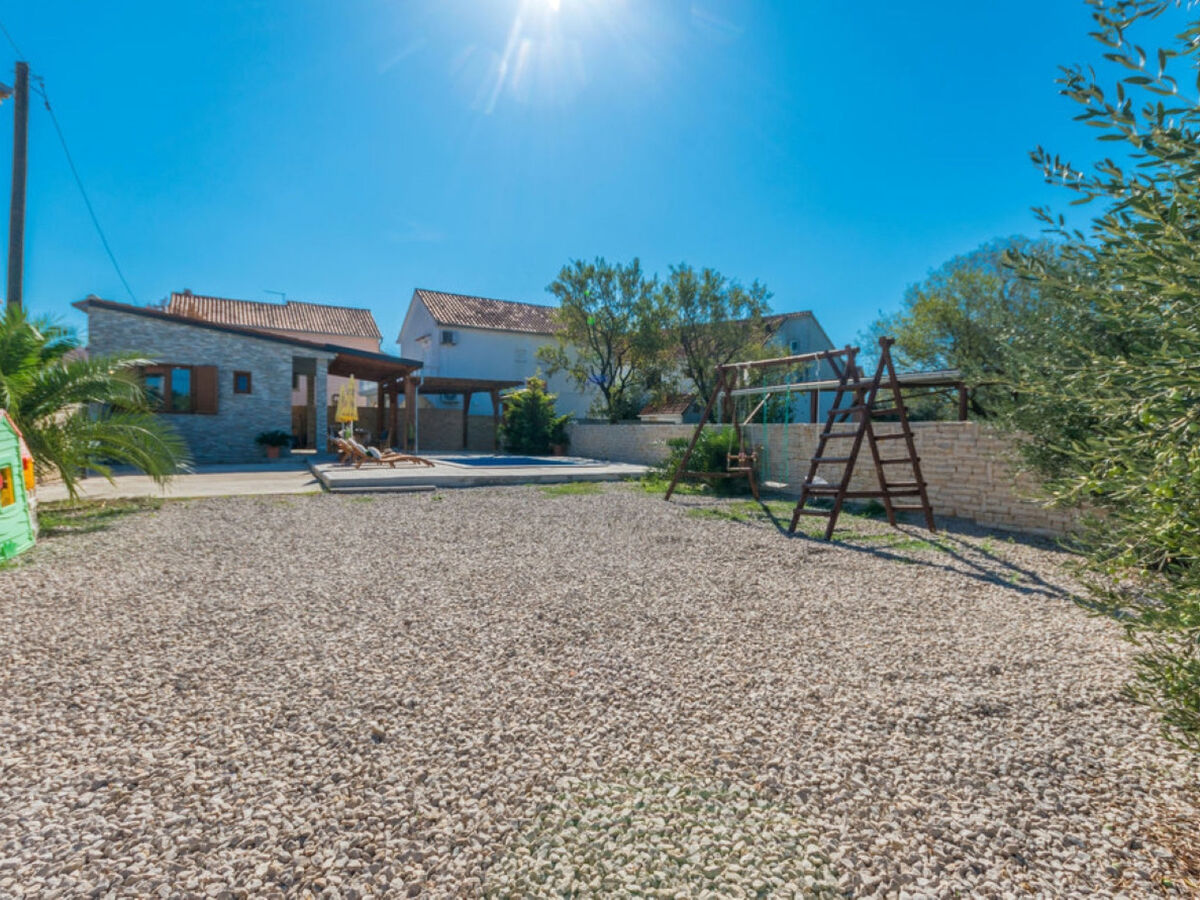 Maison Ema avec piscine privée à Biograd - Photo 20