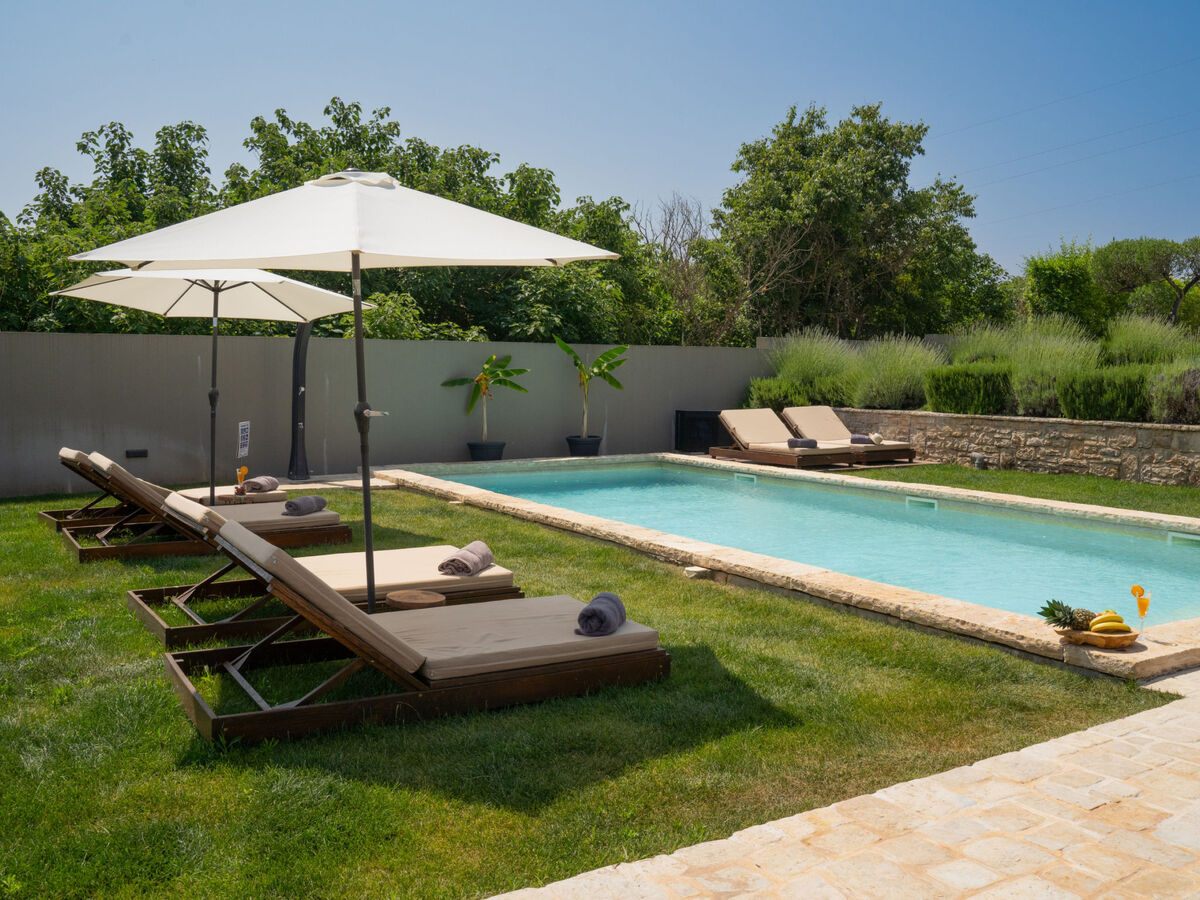 Villa Royal with heated pool à Biograd na Moru - Photo 8
