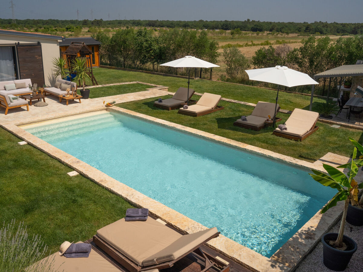 Villa Royal with heated pool à Biograd na Moru - Photo 16