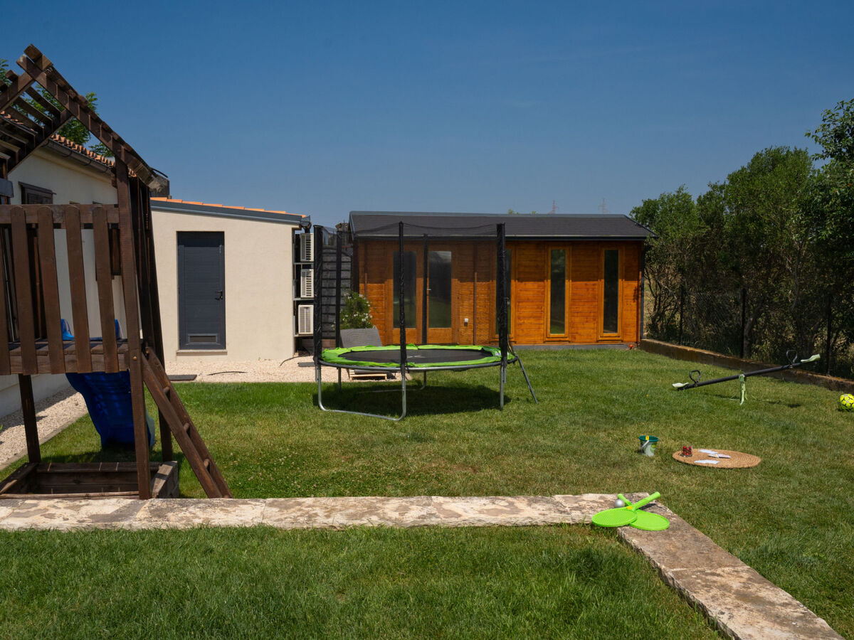 Villa Royal with heated pool à Biograd na Moru - Photo 17