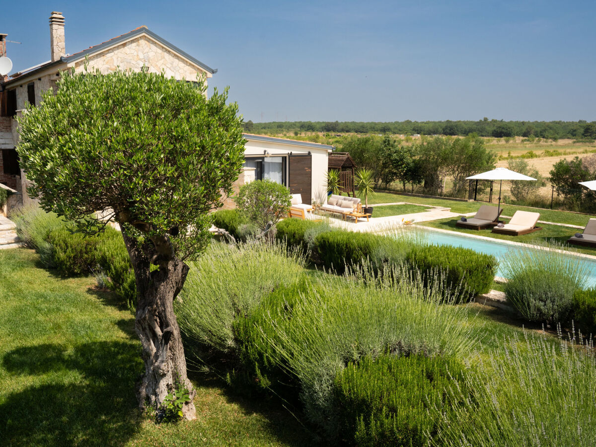 Villa Royal with heated pool à Biograd na Moru - Photo 70