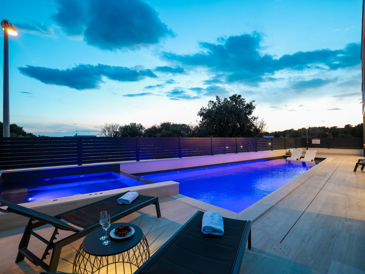 Villa Barbara – 4 chambres, piscine chauffée à Drage - Photo 2