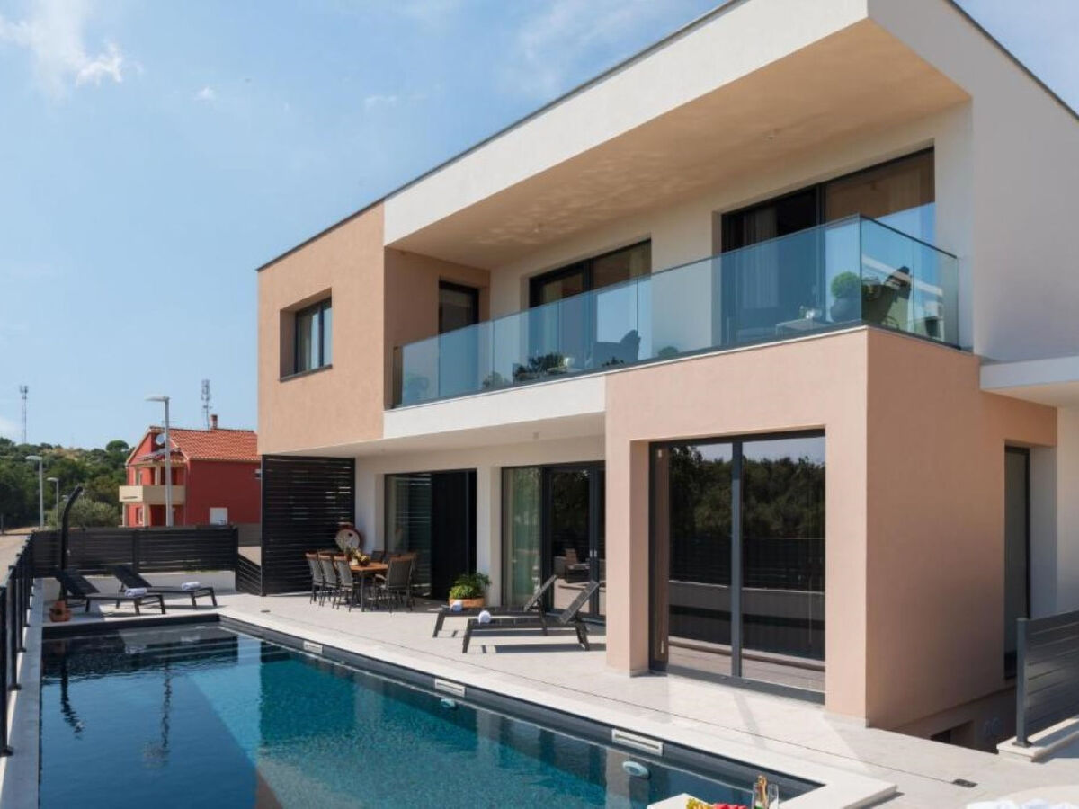 Villa Barbara – 4 chambres, piscine chauffée à Drage - Photo 6