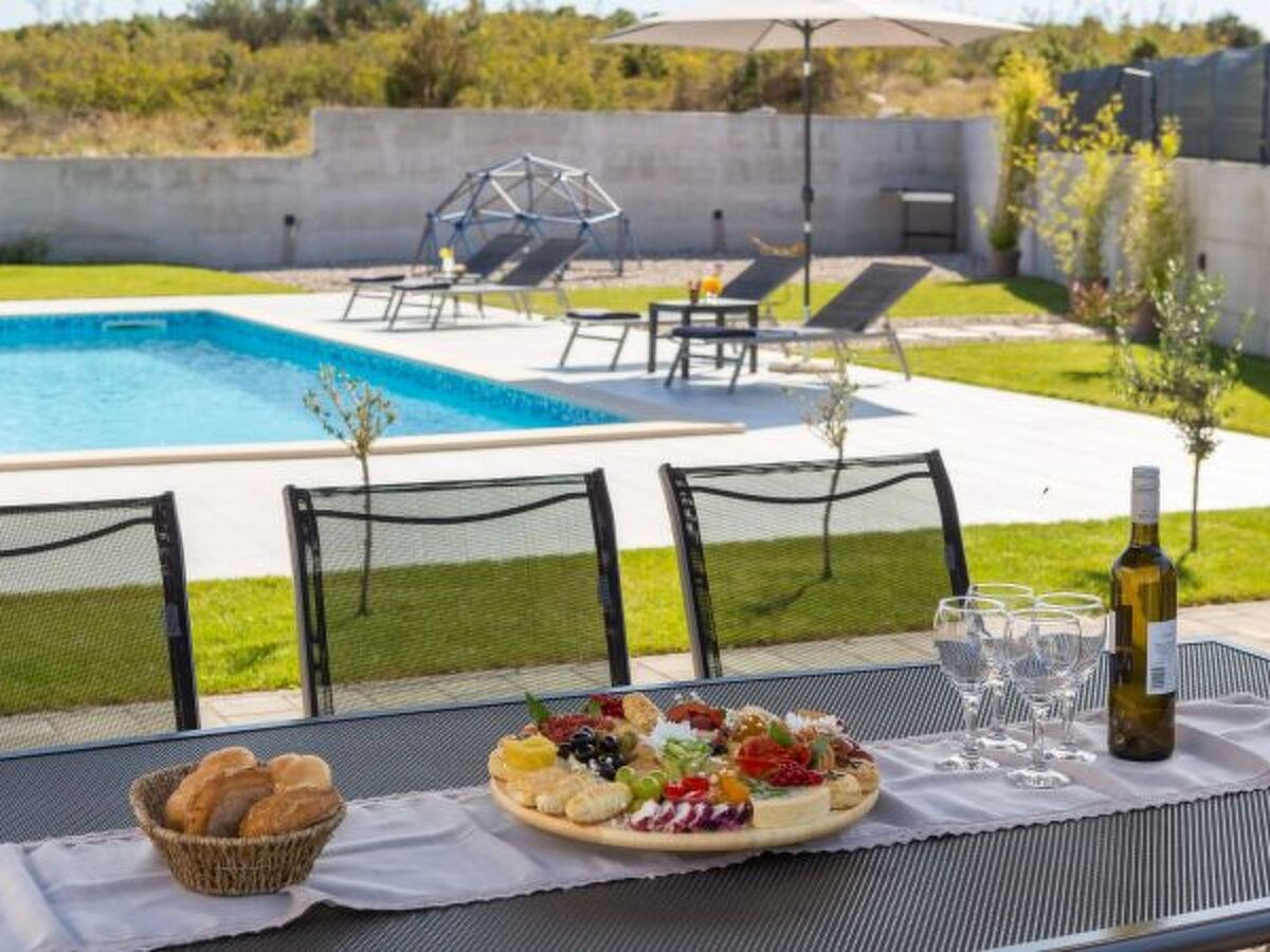 Villa Lacus avec piscine privée et vue sur le lac - Photo 27