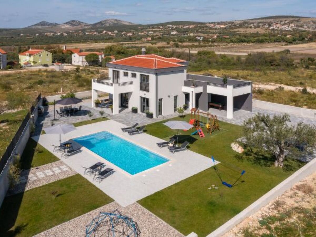 Villa Lacus avec piscine privée et vue sur le lac - Photo 39
