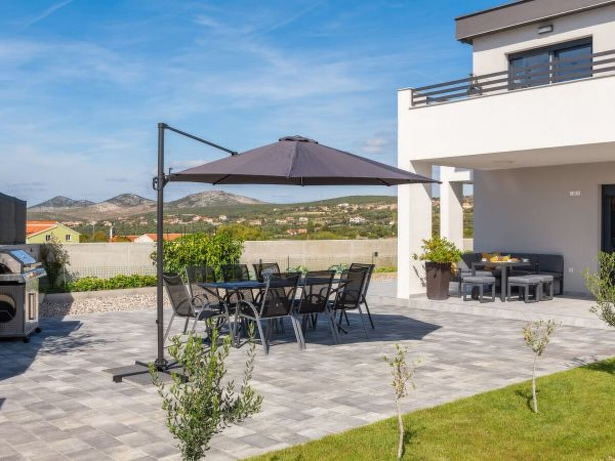 Villa Lacus avec piscine privée et vue sur le lac - Photo 46