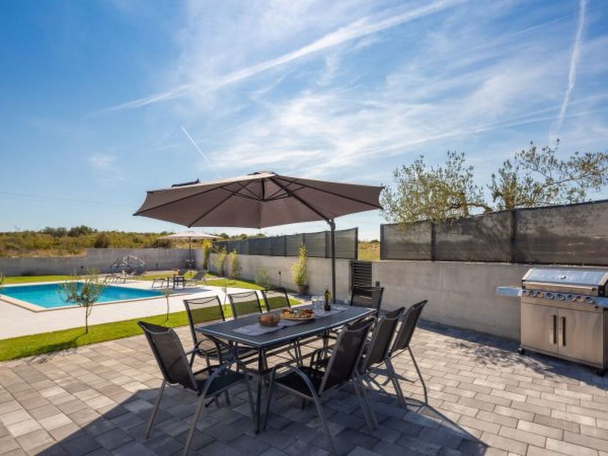 Villa Lacus avec piscine privée et vue sur le lac - Photo 47