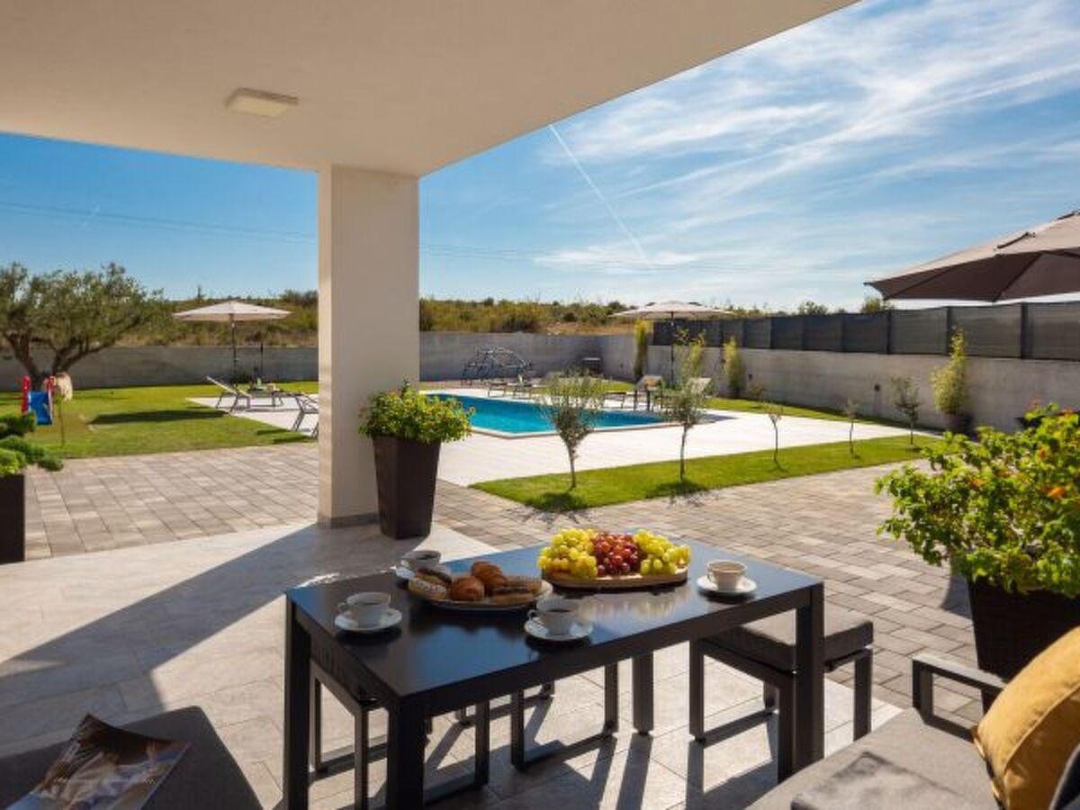 Villa Lacus avec piscine privée et vue sur le lac - Photo 48